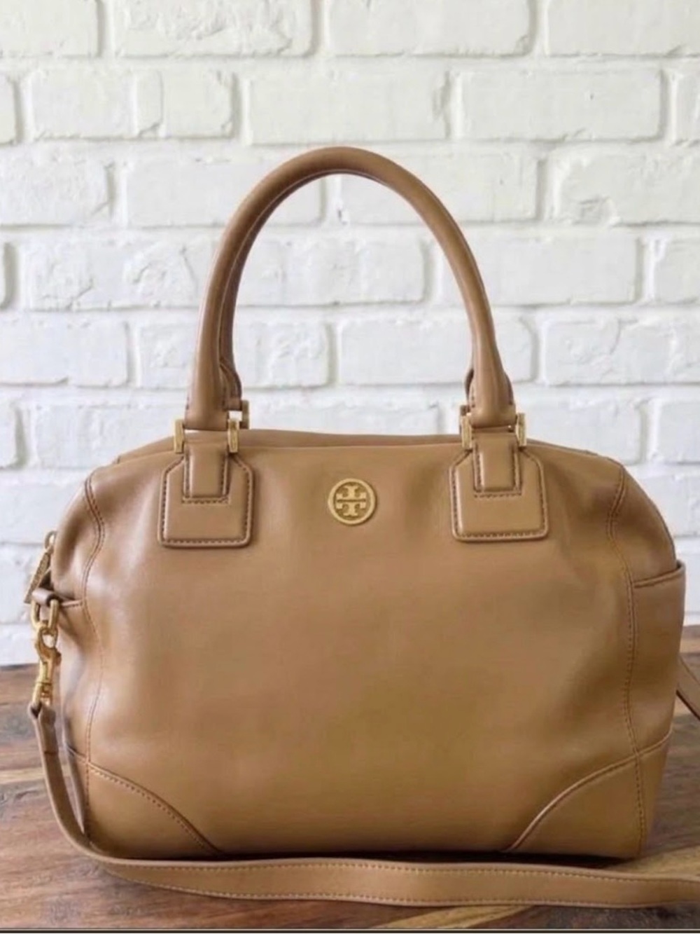 Tory Burch Camel Tan Leather Shoulder Bag with Gold Logo